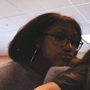 Meet your Posher, Markia